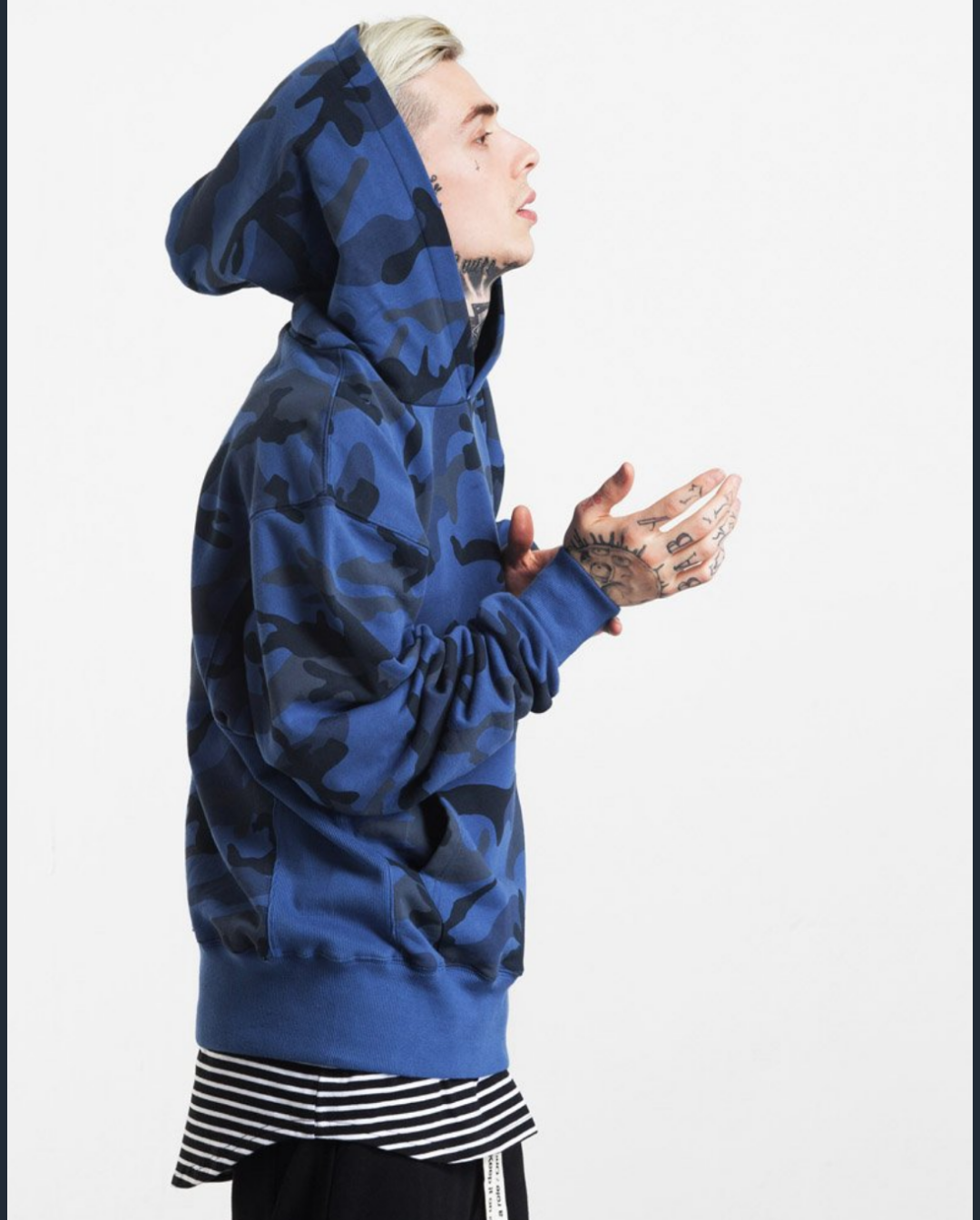 PLAIN VELVET CAMOUFLAGE HOODIE