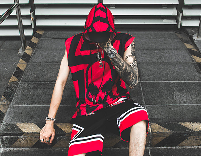 SKULL HOODED SLEEVELESS TOP