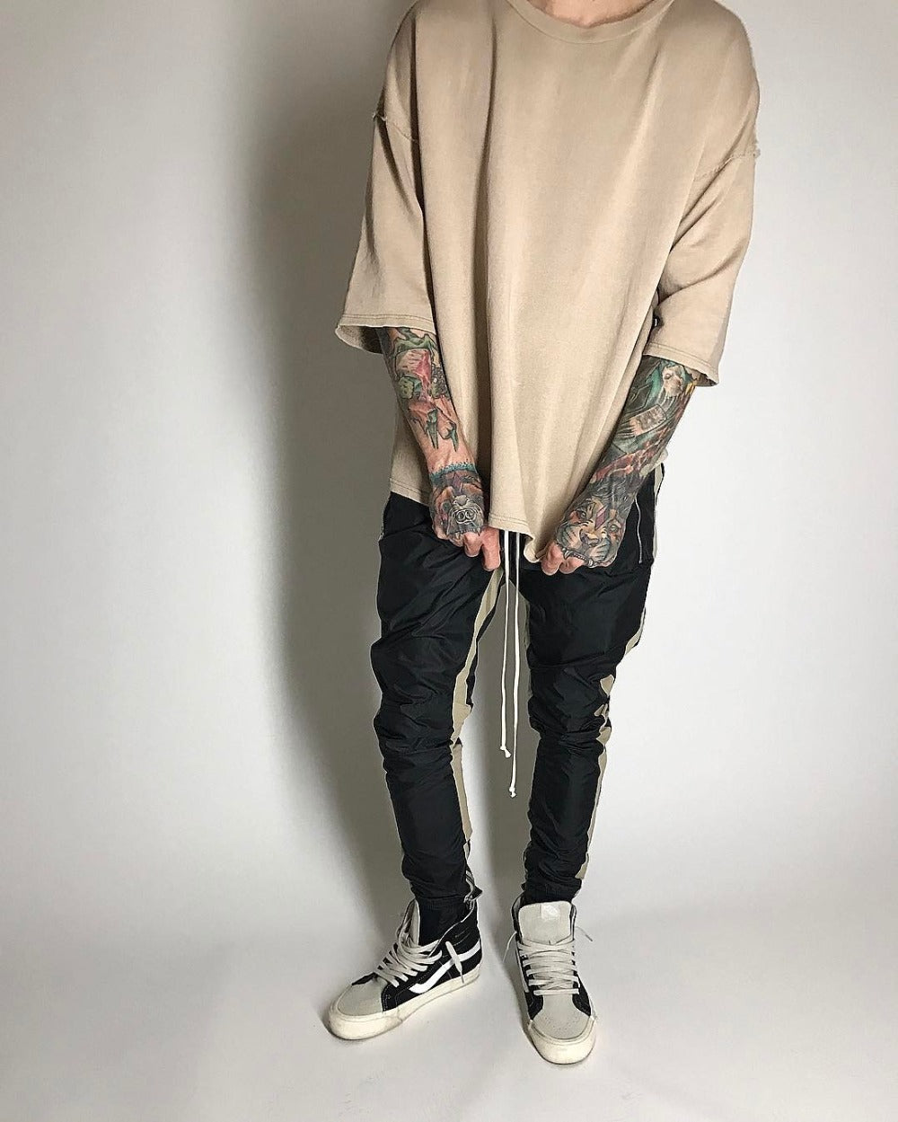 BEIGE STRIPE GLOSS JOGGERS