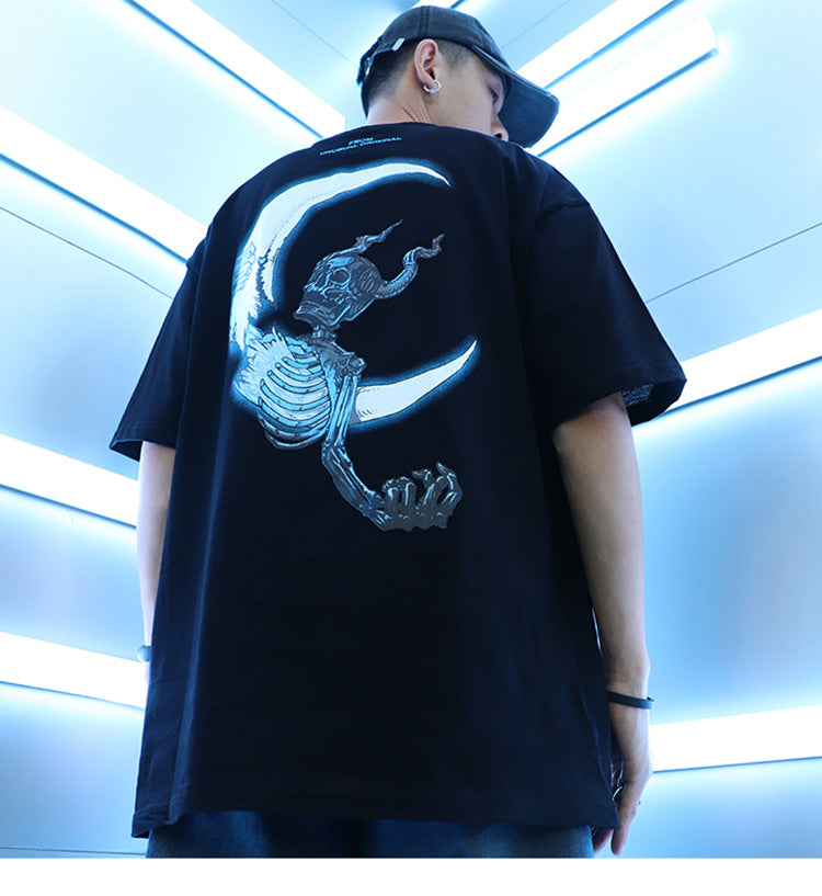 UNUSUAL ORIGINAL SKULL MOON T-SHIRT