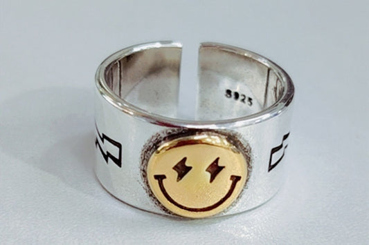 SMILEY THUNDER RING