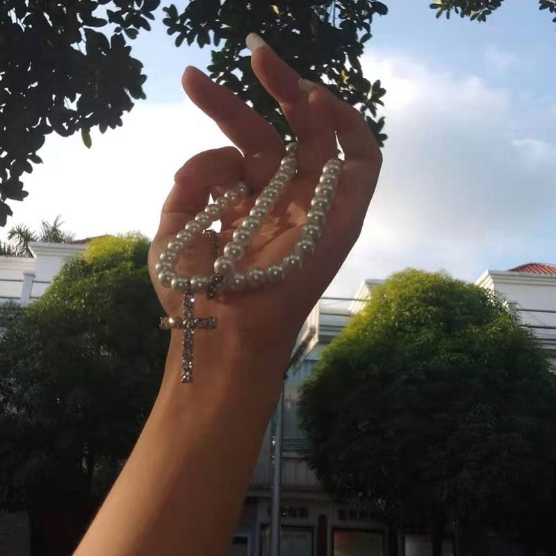 WHITE PEARLS CROSS NECKLACE